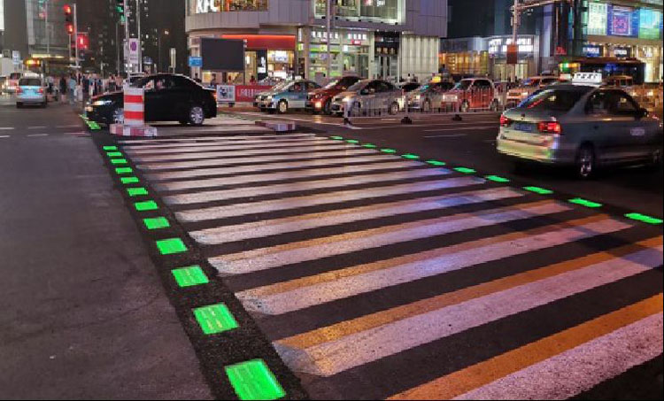 山東濟南夜景照明工程,樓體樓宇亮化工程,LED發(fā)光標識工程,夜景景觀照明工程,夜景泛光照明,LED照明,LED發(fā)光字工程,亮化工程,LED外露發(fā)光字 山東濟南夜景照明工程,樓體樓宇亮化工程,LED發(fā)光標識工程,夜景景觀照明工程,夜景泛光照明,LED照明,LED發(fā)光字工程,亮化工程,LED外露發(fā)光字