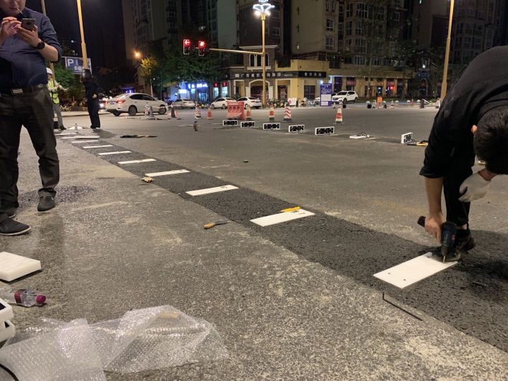山東濟南夜景照明工程,樓體樓宇亮化工程,LED發(fā)光標識工程,夜景景觀照明工程,夜景泛光照明,LED照明,LED發(fā)光字工程,亮化工程,LED外露發(fā)光字 山東濟南夜景照明工程,樓體樓宇亮化工程,LED發(fā)光標識工程,夜景景觀照明工程,夜景泛光照明,LED照明,LED發(fā)光字工程,亮化工程,LED外露發(fā)光字